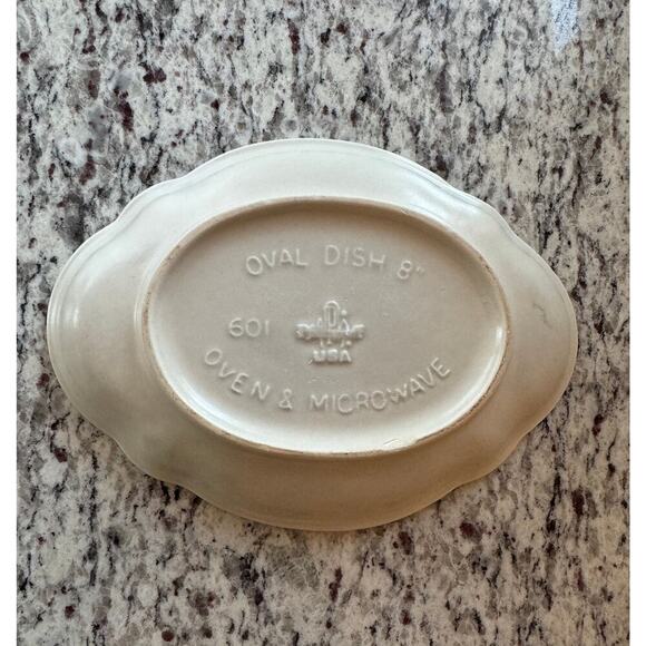 Phaltzgraff Heirloom Scalloped Oval Serving Dish - Picture 5 of 5